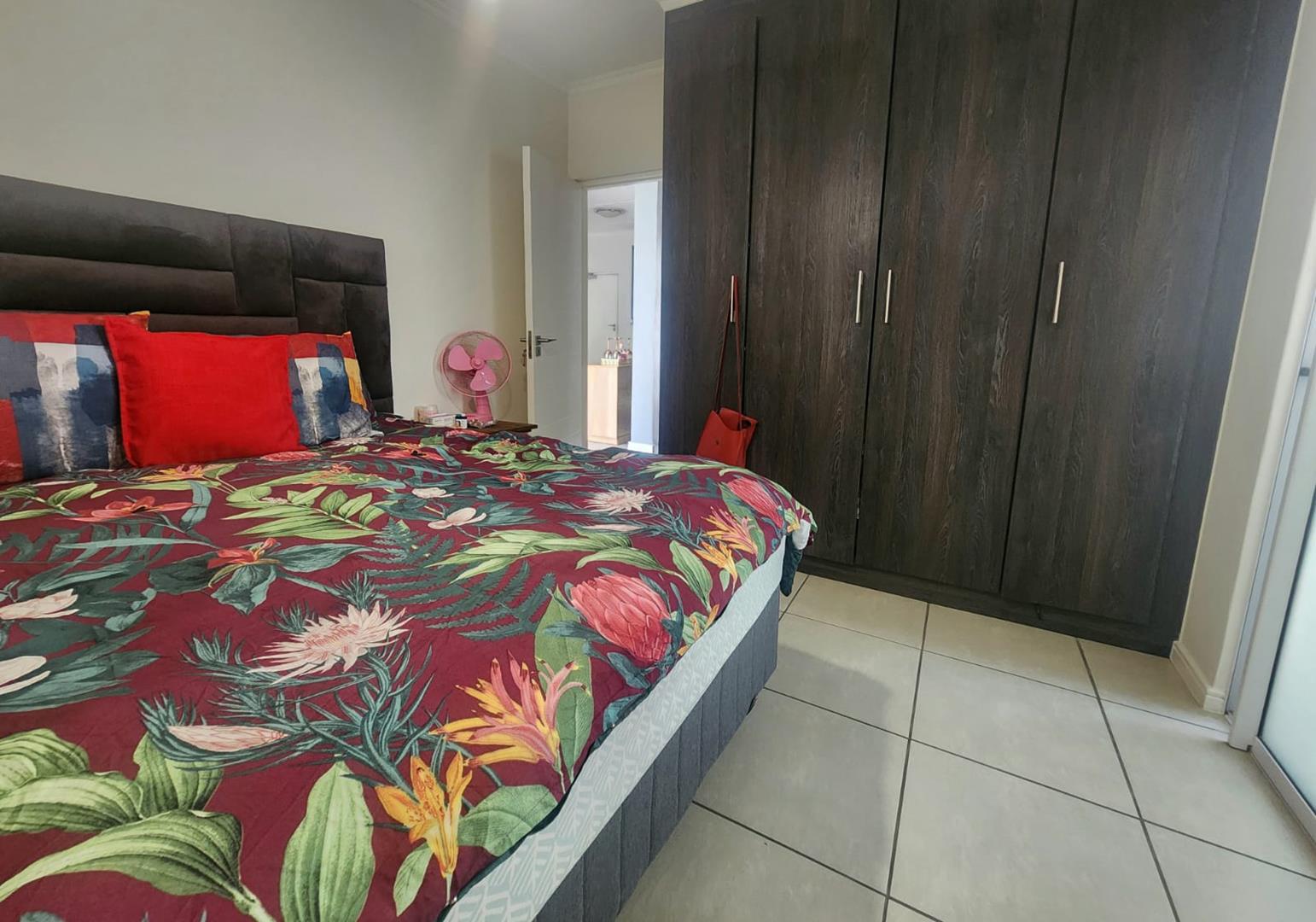 3 Bedroom Property for Sale in Sandown Western Cape